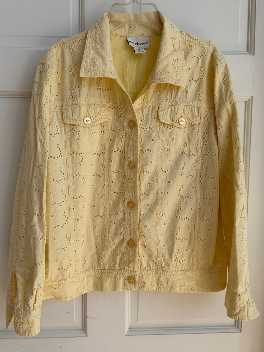 Vintage Appleseed’s (Women’s Size M) Pale Yellow Eyelet Cotton Jacket, Lined